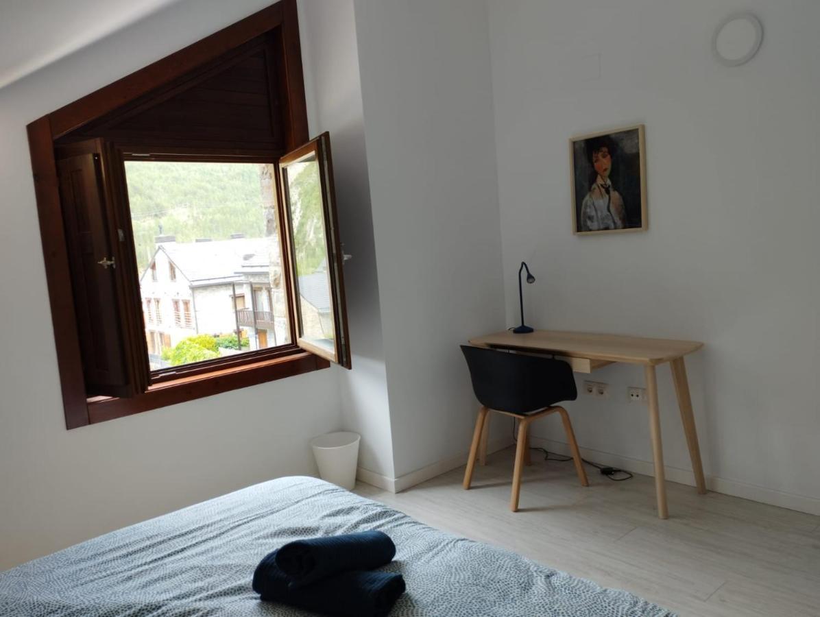 Fabuloso Apartamento Con Vistas A La Montana El Abedul Luga 23 Castiello De Jaca Exterior photo