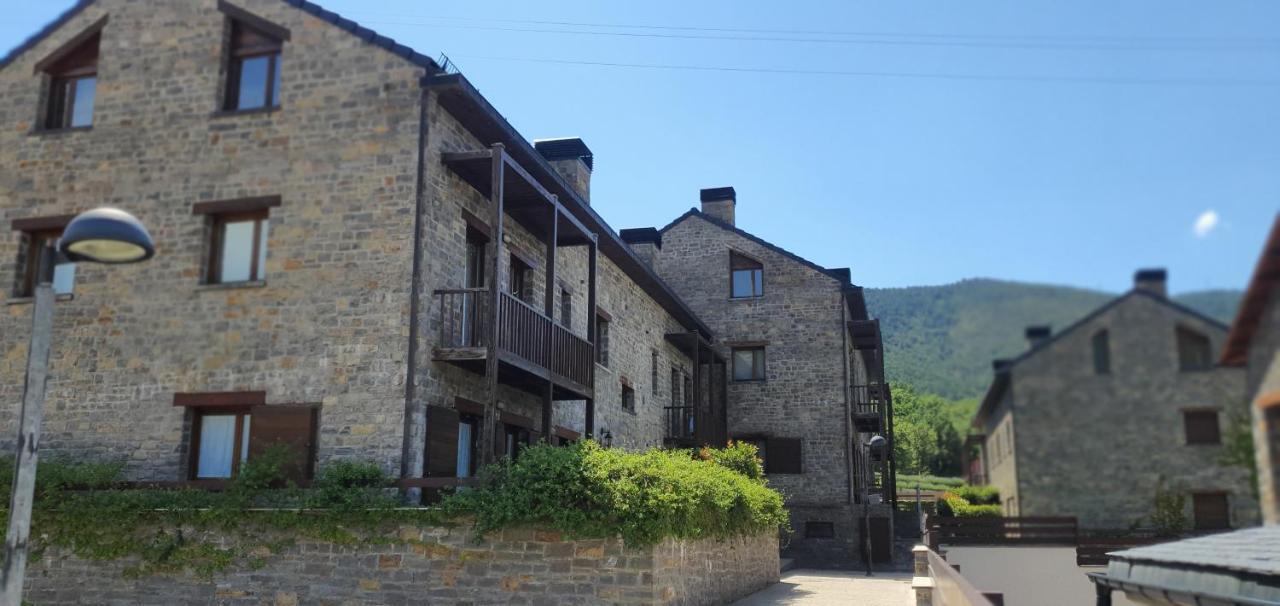 Fabuloso Apartamento Con Vistas A La Montana El Abedul Luga 23 Castiello De Jaca Exterior photo